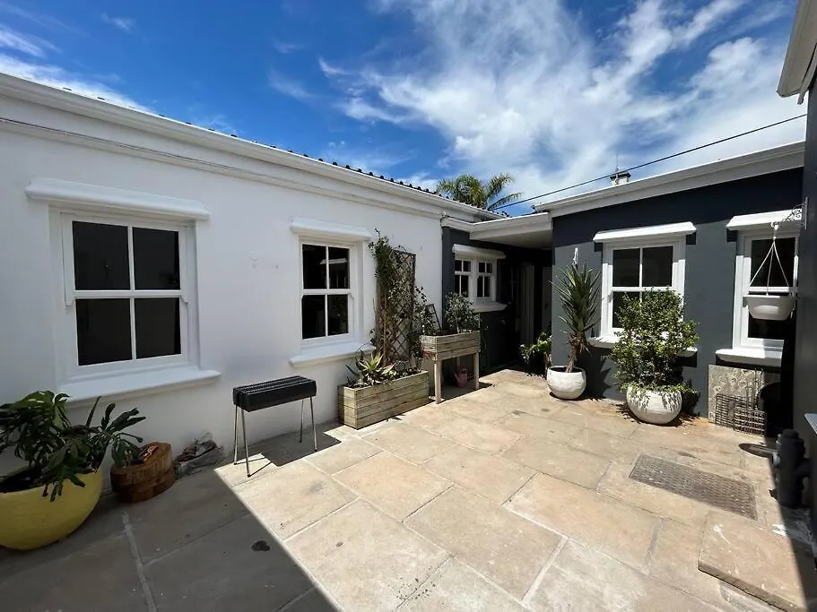 Holiday home The Yellow House Villa Cape Town